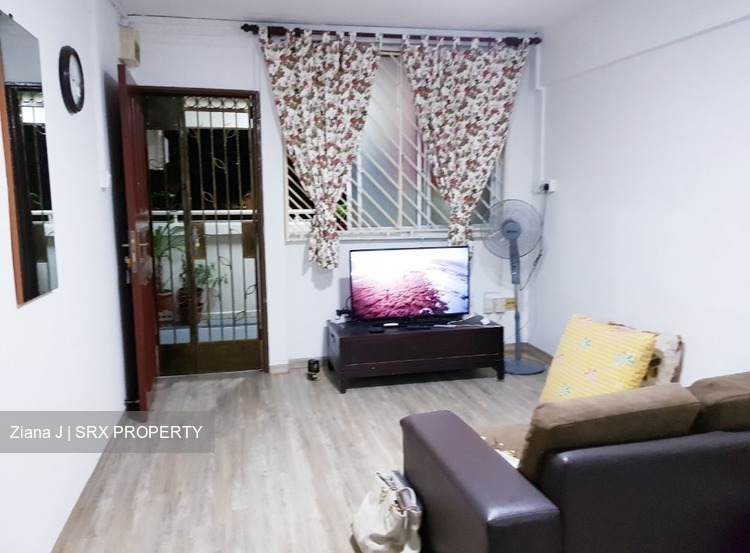 Yishun Street 22 thumbnail photo